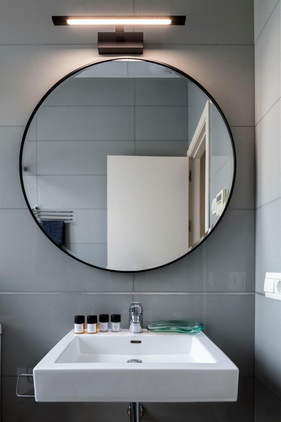 Apartamento Familiar Nuevo De Diseno En La Mejor Zona De Triana, Parking Included Севілья Екстер'єр фото
